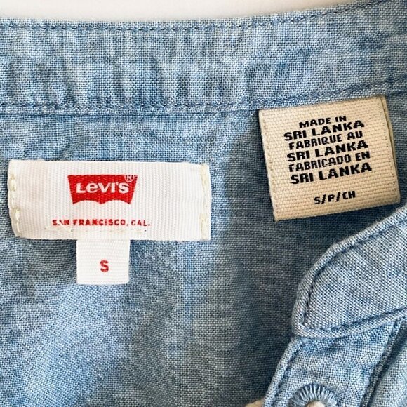 Levi,s cotton chambray lace front top, size S - Picture 8 of 13